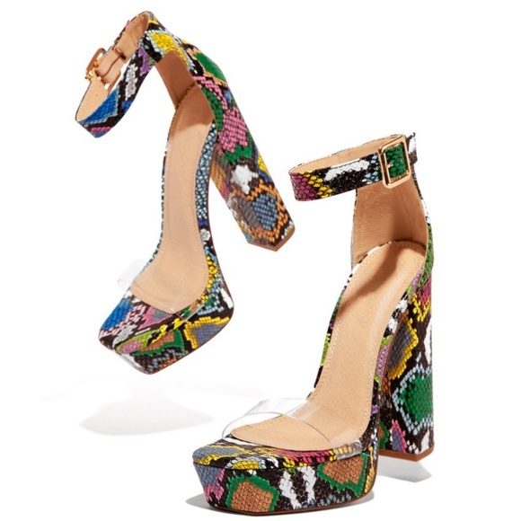 Last Size 8.5  🖤Show Stopper - Snake

Multi Heel - Picture 5 of 8